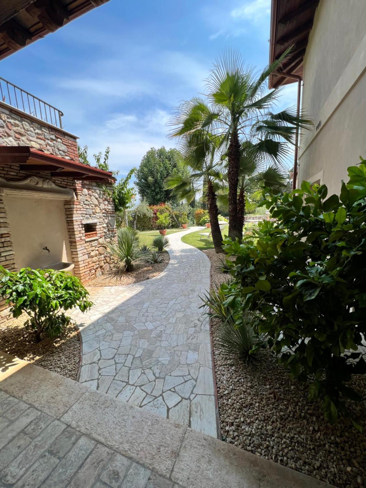 Villa Mario Resort Salo Ngoại thất bức ảnh